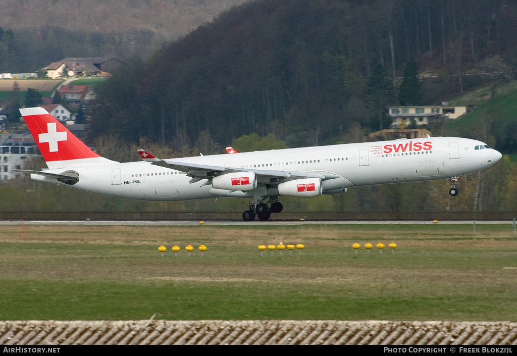 Aircraft Photo of HB-JML | Airbus A340-313X | Swiss International Air Lines | AirHistory.net #363207