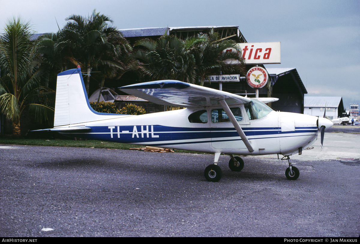 Aircraft Photo of TI-AHL | Cessna 182A | AirHistory.net #363252