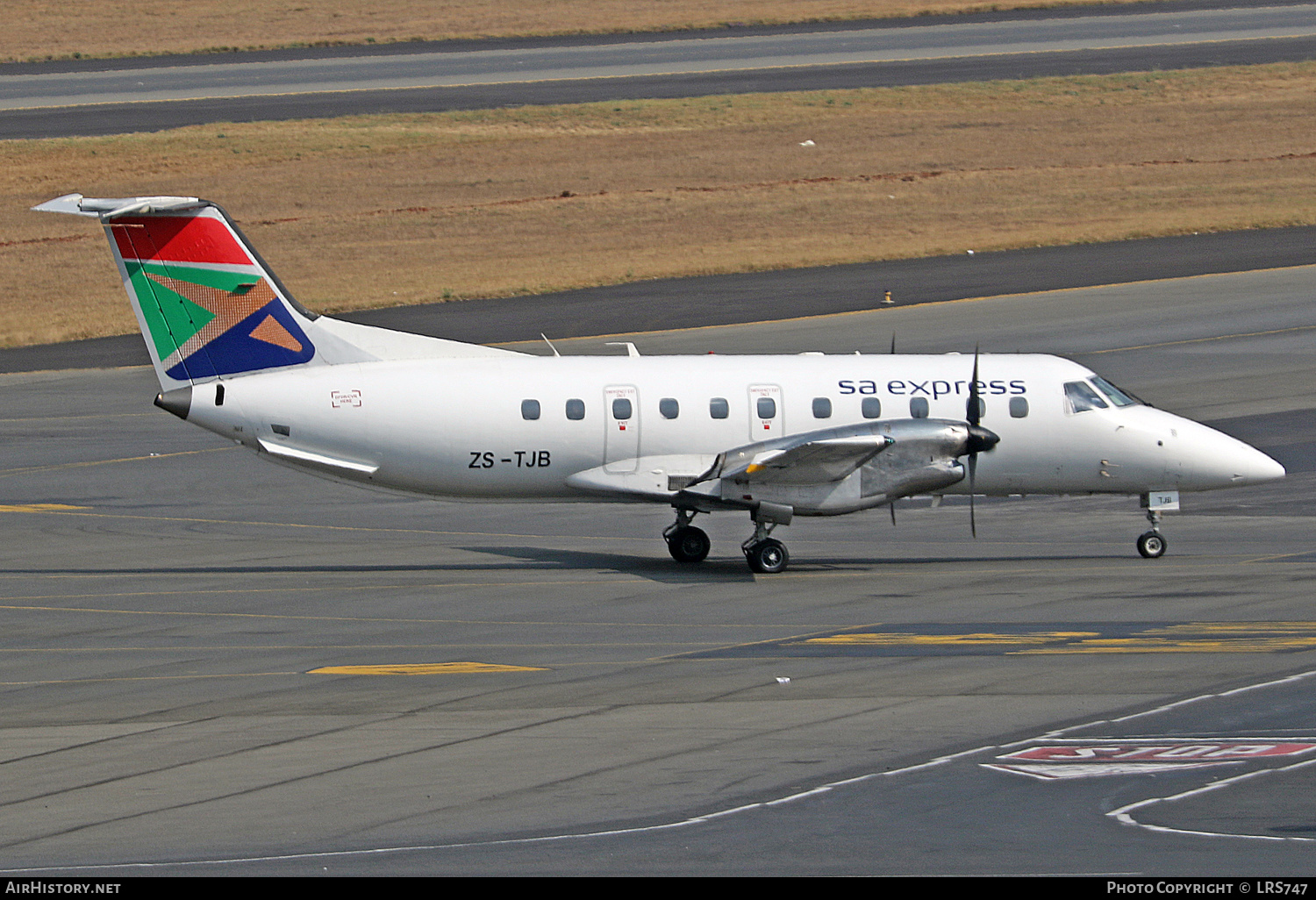 Aircraft Photo of ZS-TJB | Embraer EMB-120ER Brasilia | South African Express Airways - SA Express | AirHistory.net #363311