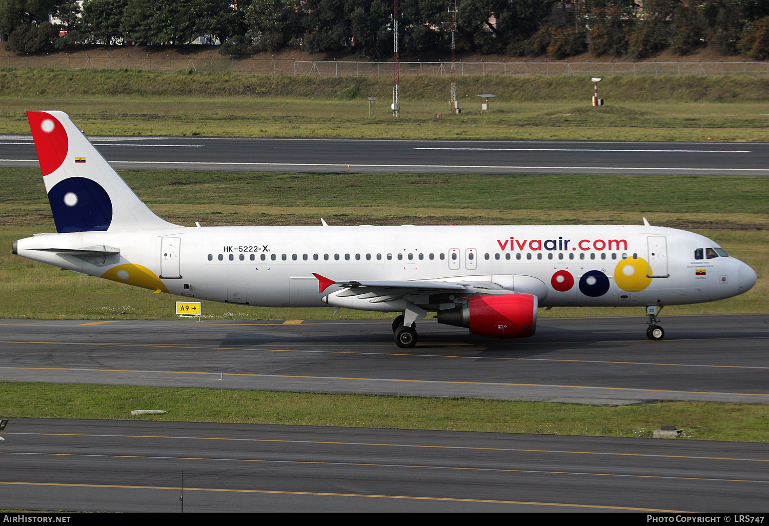 Aircraft Photo of HK-5222-X | Airbus A320-214 | Viva Air | AirHistory.net #363336