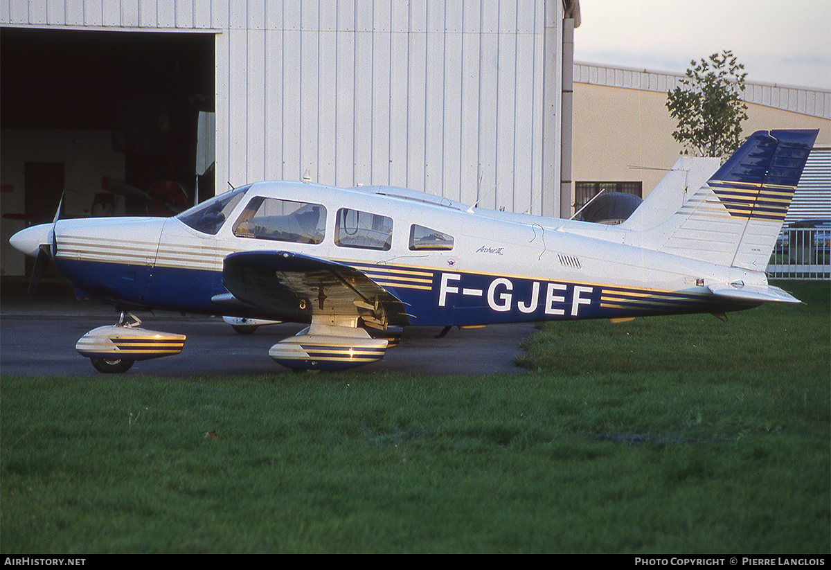 Aircraft Photo of C-GJEF | Piper PA-28-181 Cherokee Archer II | AirHistory.net #363342