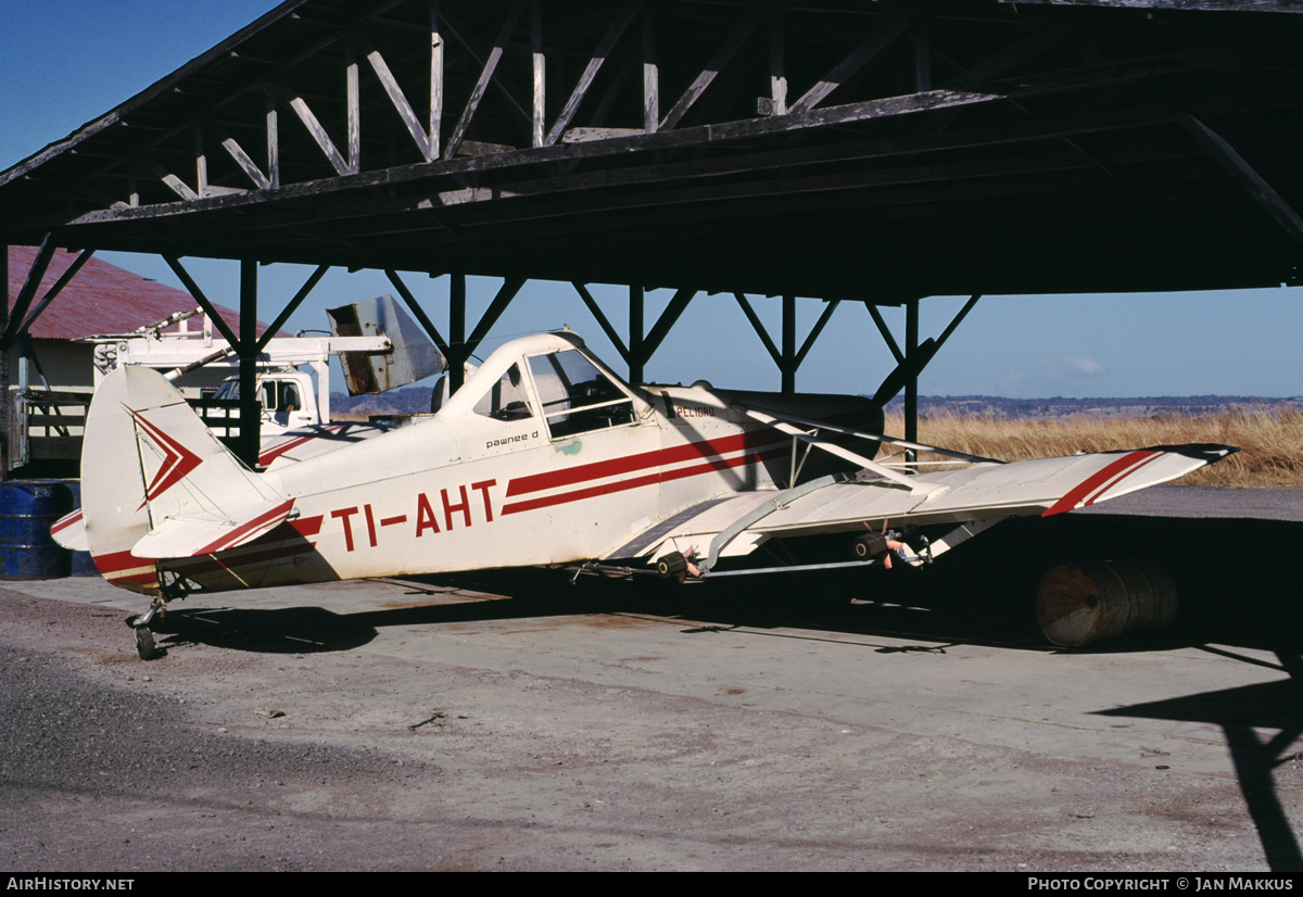 Aircraft Photo of TI-AHT | Piper PA-25-260 Pawnee D | AirHistory.net #363402