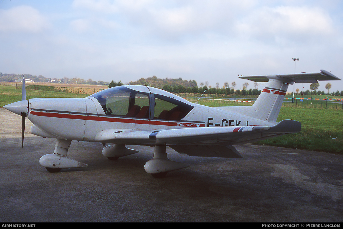 Aircraft Photo of F-GEKJ | Robin R-3000-120 | AirHistory.net #363414