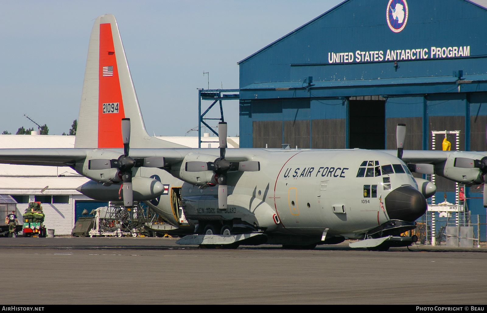 Aircraft Photo of 92-1094 / 21094 | Lockheed LC-130H Hercules (L-382) | USA - Air Force | AirHistory.net #363710