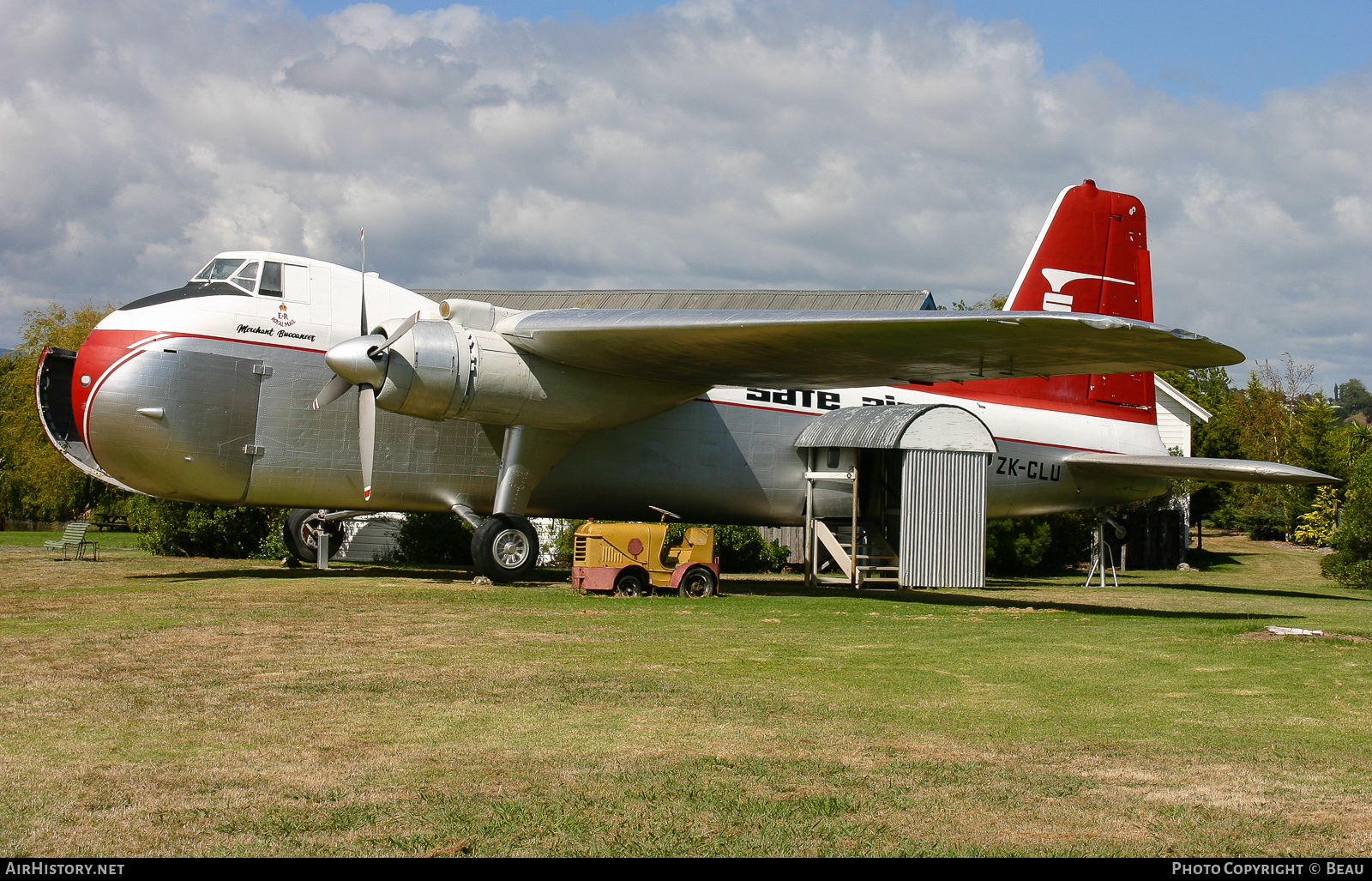 Aircraft Photo of ZK-CLU | Bristol 170 Freighter Mk31M | SAFE Air Cargo - Straits Air Freight Express | AirHistory.net #363812