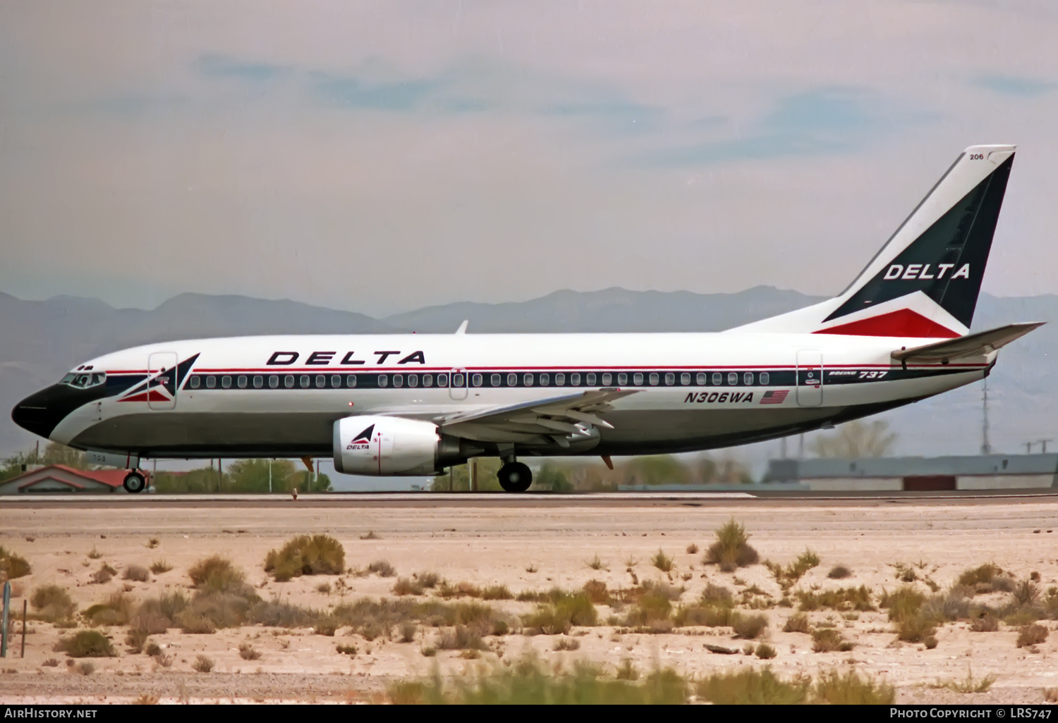 Aircraft Photo of N306WA | Boeing 737-347 | Delta Air Lines | AirHistory.net #363922