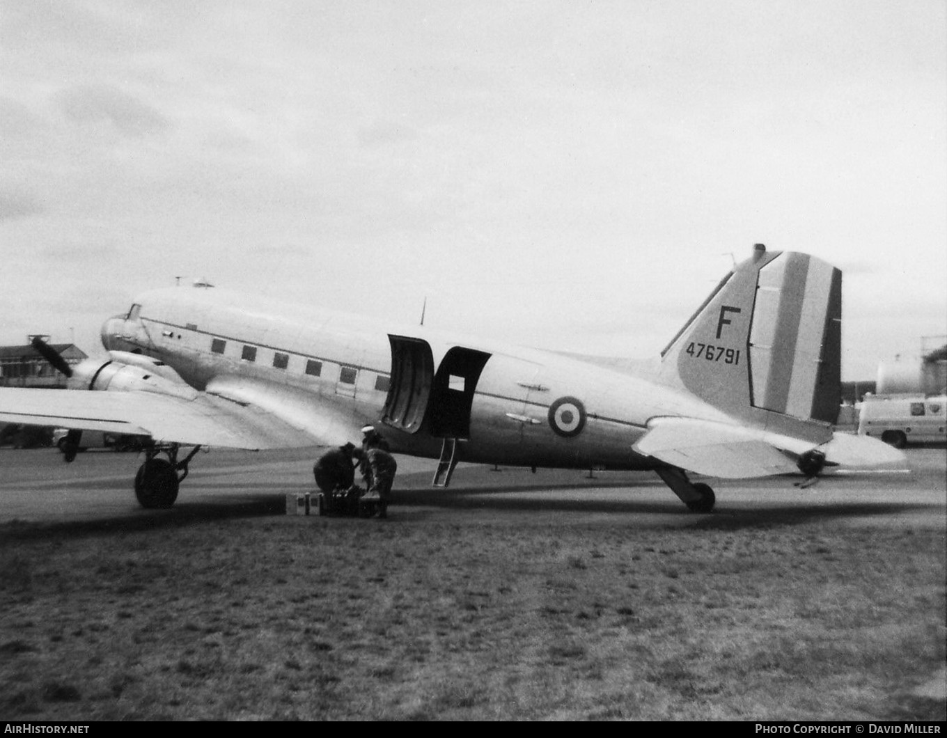 Aircraft Photo of 476791 | Douglas C-47B Skytrain | France - Air Force | AirHistory.net #364087
