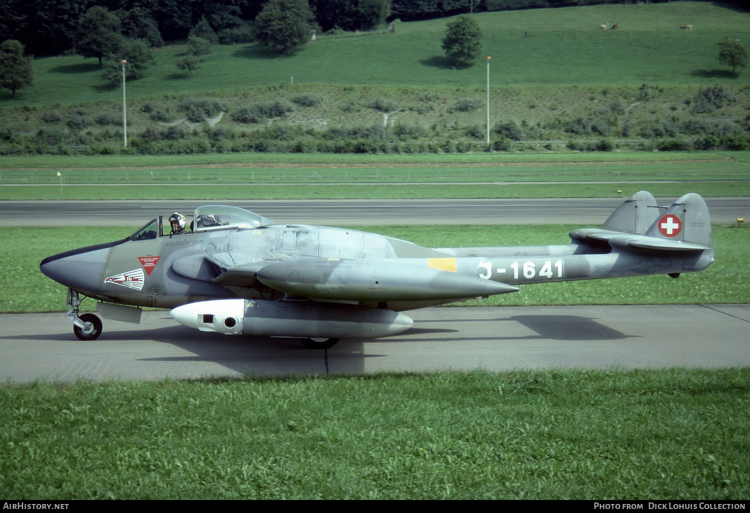 Aircraft Photo of J-1641 | De Havilland D.H. 112 Venom FB1R | Switzerland - Air Force | AirHistory.net #364152