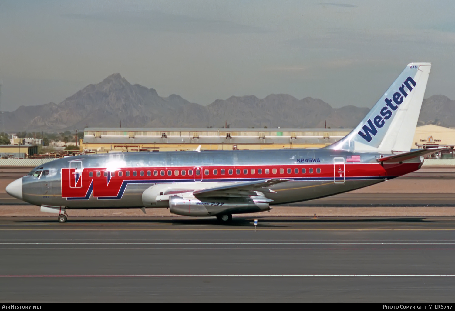 Aircraft Photo of N245WA | Boeing 737-247/Adv | Western Airlines | AirHistory.net #364172