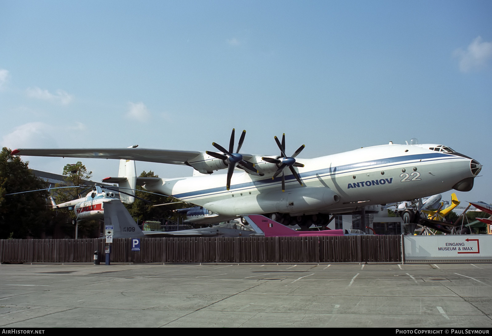 Aircraft Photo of UR-64460 | Antonov An-22 Antei | AirHistory.net #364223