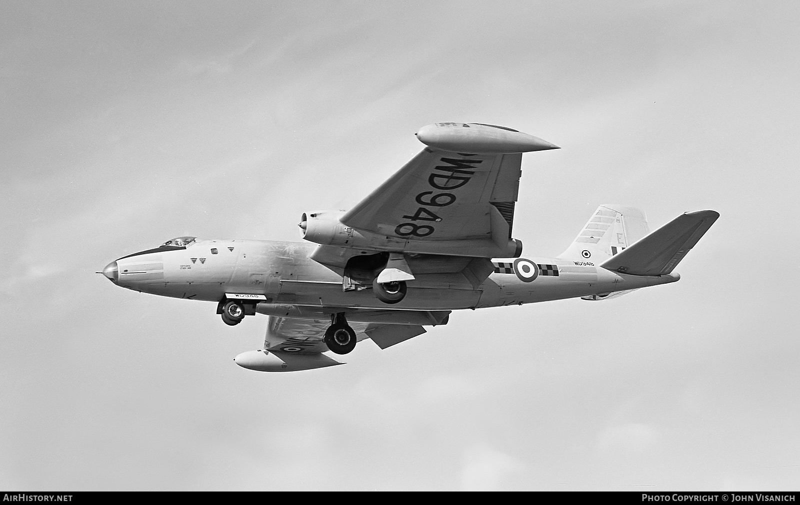 Aircraft Photo of WD948 | English Electric Canberra B2 | UK - Air Force | AirHistory.net #364274