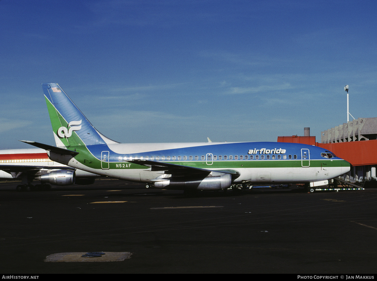 Aircraft Photo of N52AF | Boeing 737-2T4/Adv | Air Florida | AirHistory.net #364292