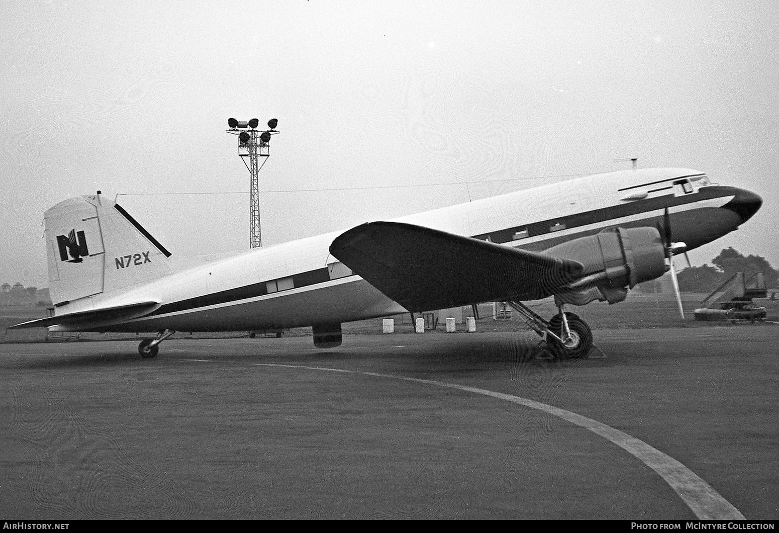 Aircraft Photo of N72X | Douglas DC-3-322 | Nationwide Mutual Insurance Company | AirHistory.net #364411