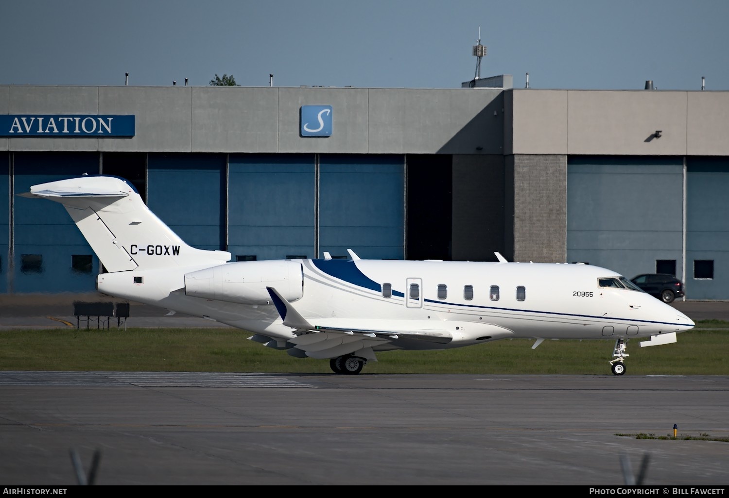 Aircraft Photo of C-GOXW | Bombardier Challenger 350 (BD-100-1A10) | AirHistory.net #364438