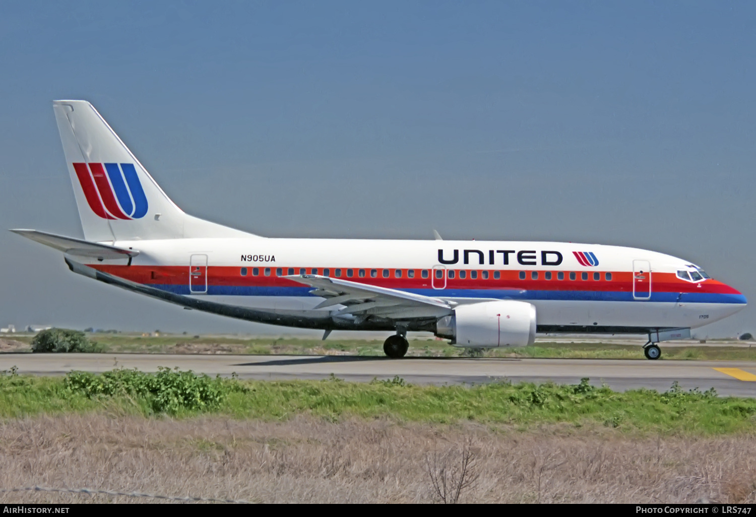 Aircraft Photo of N905UA | Boeing 737-522 | United Airlines | AirHistory.net #364479