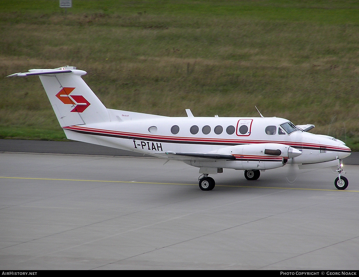 Aircraft Photo of I-PIAH | Beech 200 Super King Air | Air Vallée | AirHistory.net #364558