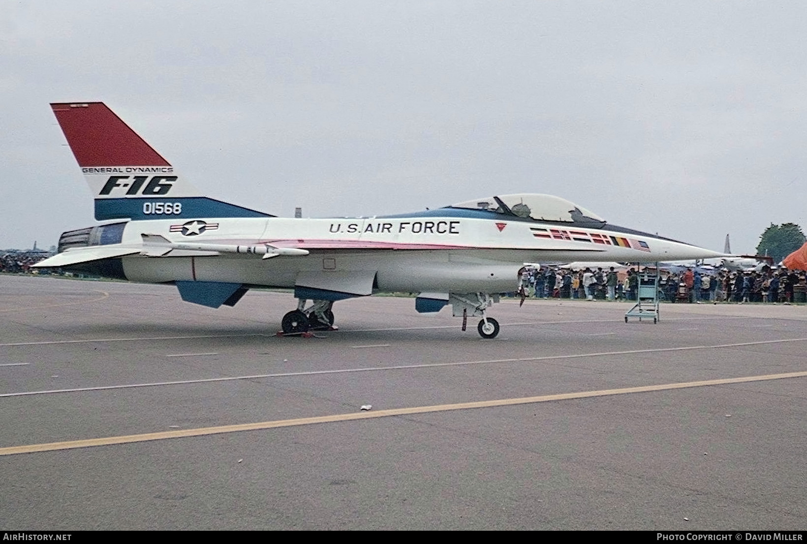 Aircraft Photo of 72-1568 / 01568 | General Dynamics YF-16A Fighting Falcon | USA - Air Force | AirHistory.net #364620