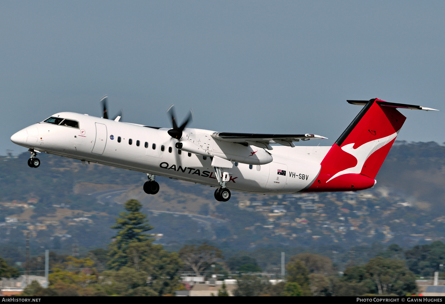 Aircraft Photo of VH-SBV | Bombardier DHC-8-315Q Dash 8 | QantasLink | AirHistory.net #364632