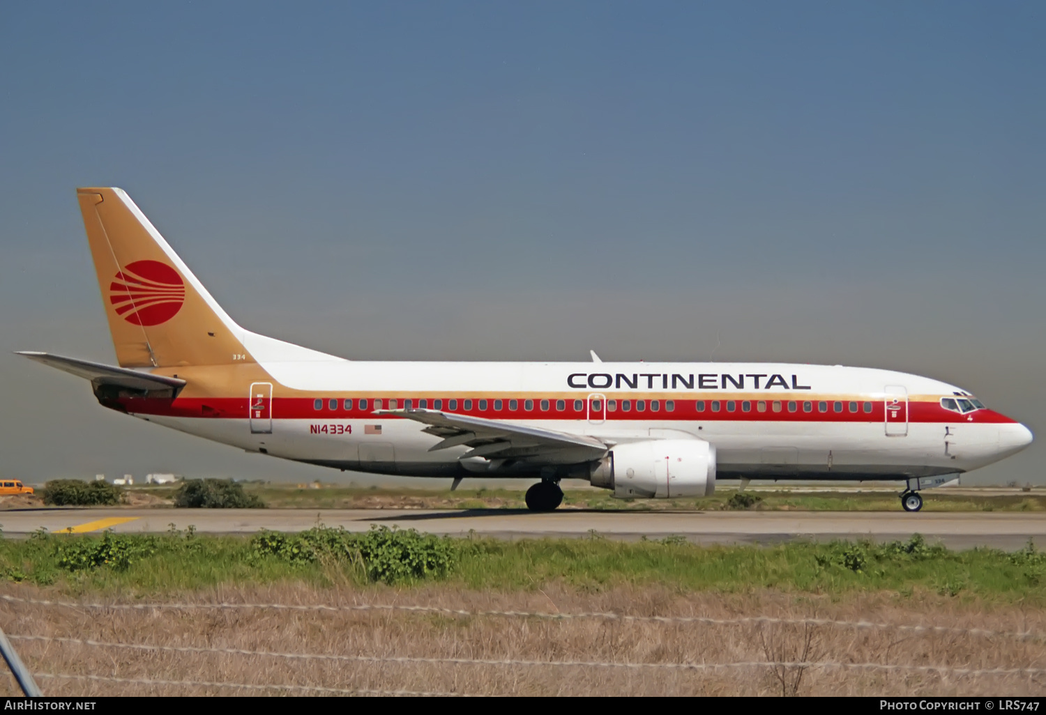 Aircraft Photo of N14334 | Boeing 737-3T0 | Continental Airlines | AirHistory.net #364674