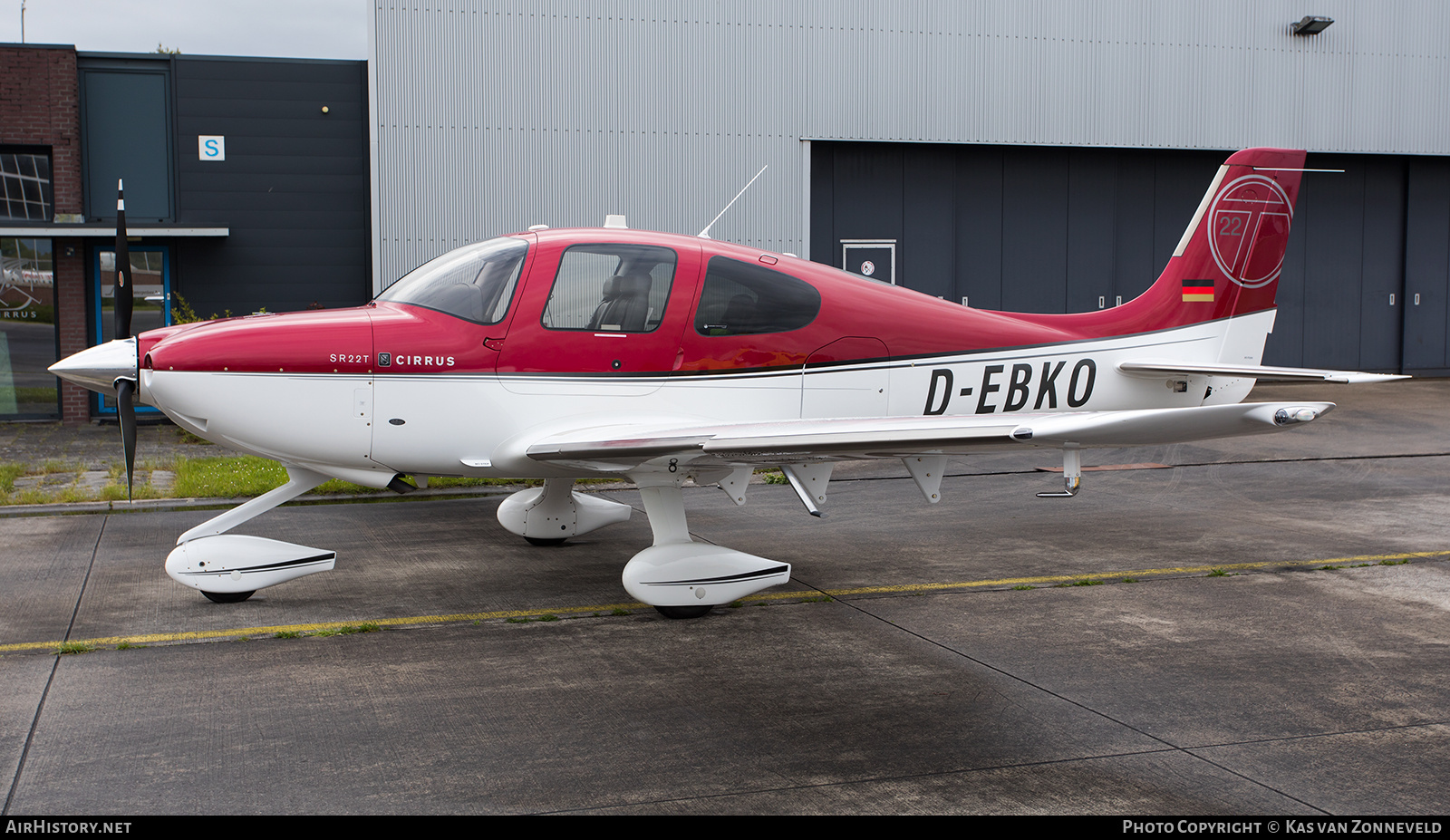 Aircraft Photo of D-EBKO | Cirrus SR-22T G3 | AirHistory.net #364687