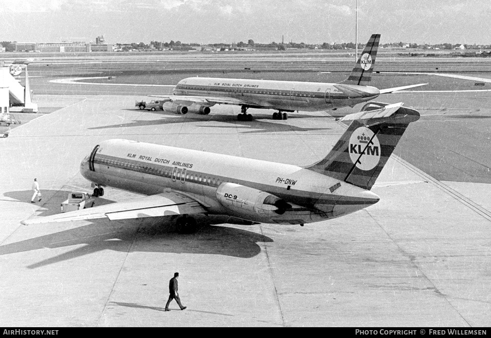 Aircraft Photo of PH-DNW | McDonnell Douglas DC-9-32 | KLM - Royal Dutch Airlines | AirHistory.net #364945