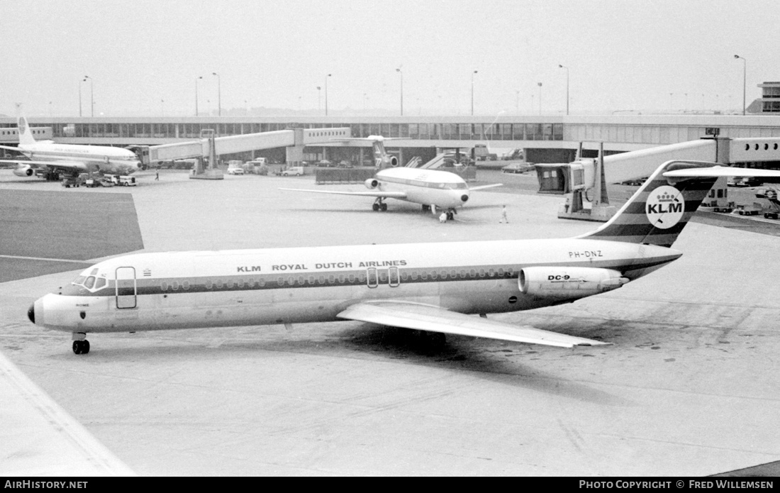 Aircraft Photo of PH-DNZ | McDonnell Douglas DC-9-33RC | KLM - Royal Dutch Airlines | AirHistory.net #364947