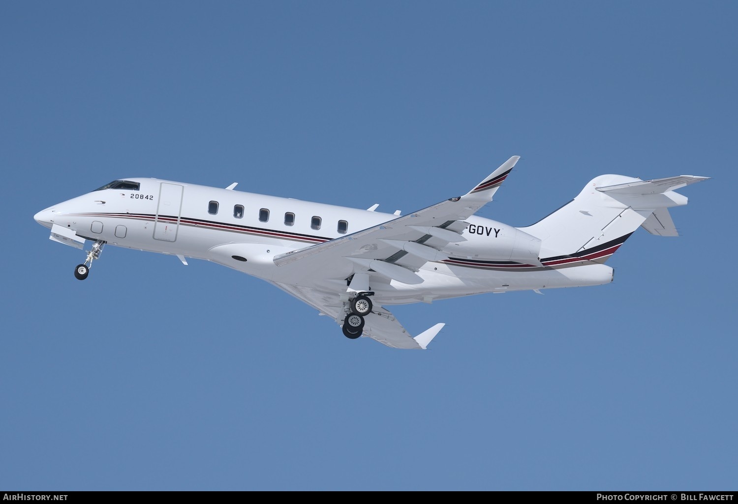 Aircraft Photo of C-GOVY | Bombardier Challenger 350 (BD-100-1A10) | AirHistory.net #364955