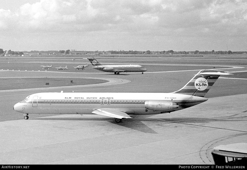 Aircraft Photo of PH-DNH | McDonnell Douglas DC-9-32 | KLM - Royal Dutch Airlines | AirHistory.net #364961