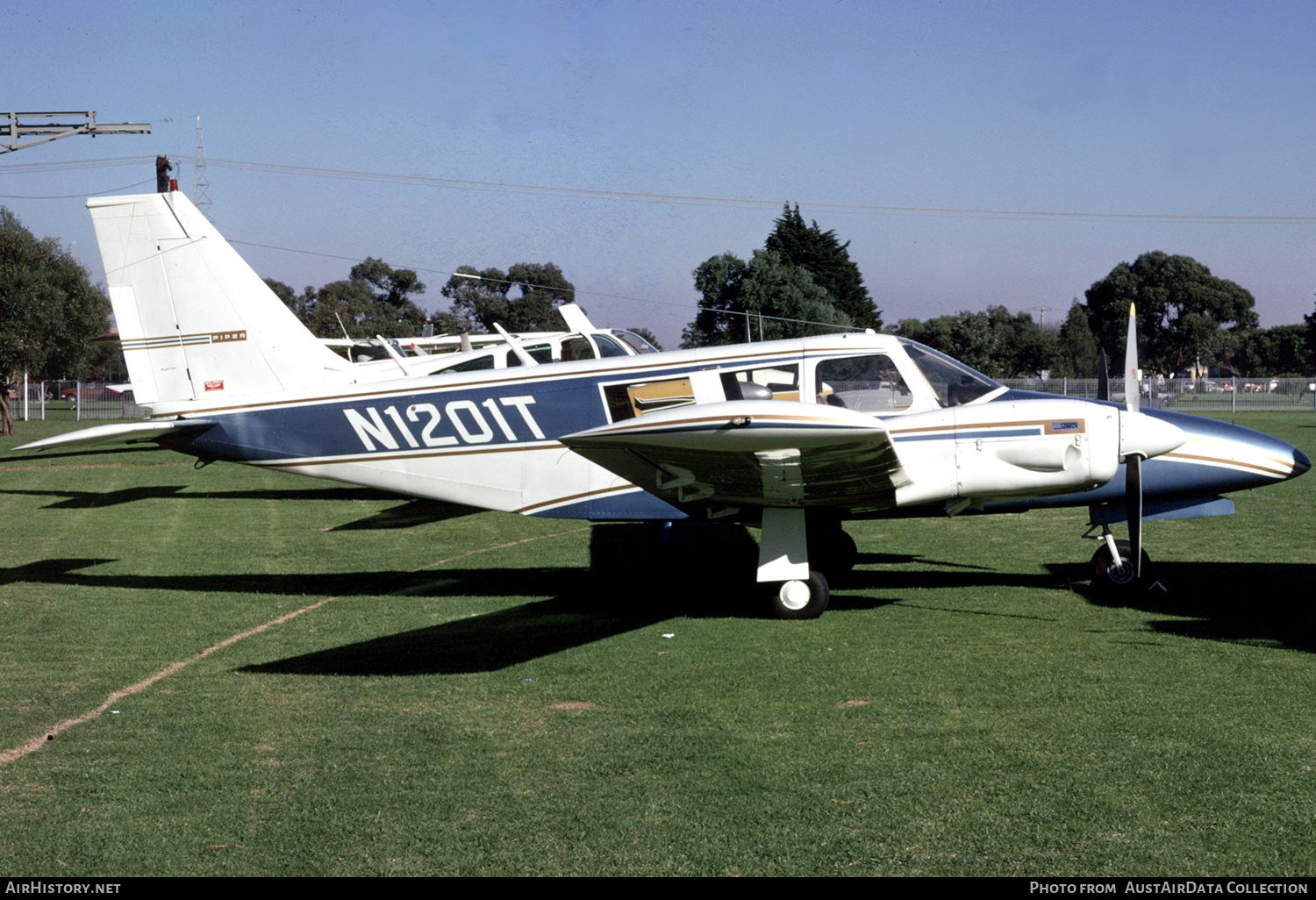 Aircraft Photo of N1201T | Piper PA-34-200 Seneca | AirHistory.net #364963