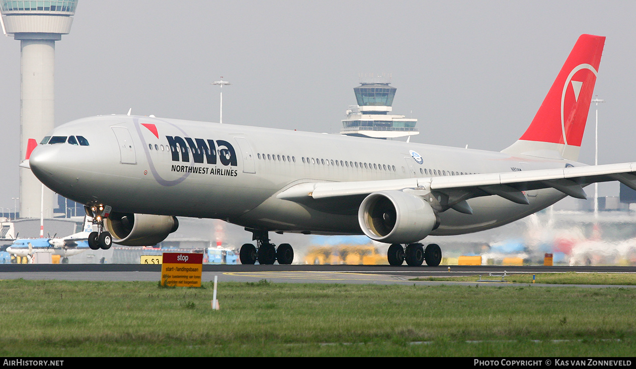 Aircraft Photo of N801NW | Airbus A330-323 | Northwest Airlines | AirHistory.net #365007