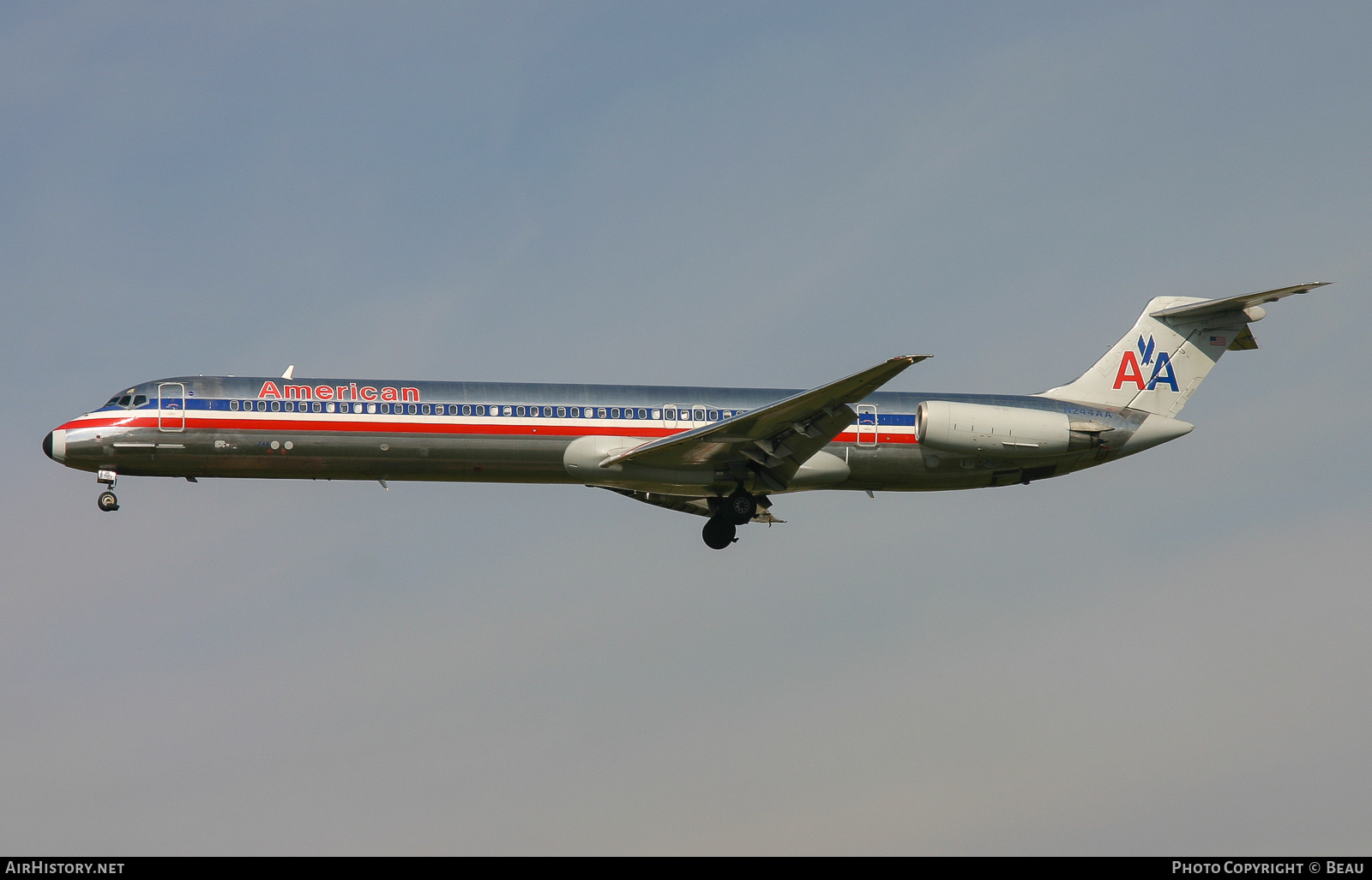 Aircraft Photo of N244AA | McDonnell Douglas MD-82 (DC-9-82) | American Airlines | AirHistory.net #365063