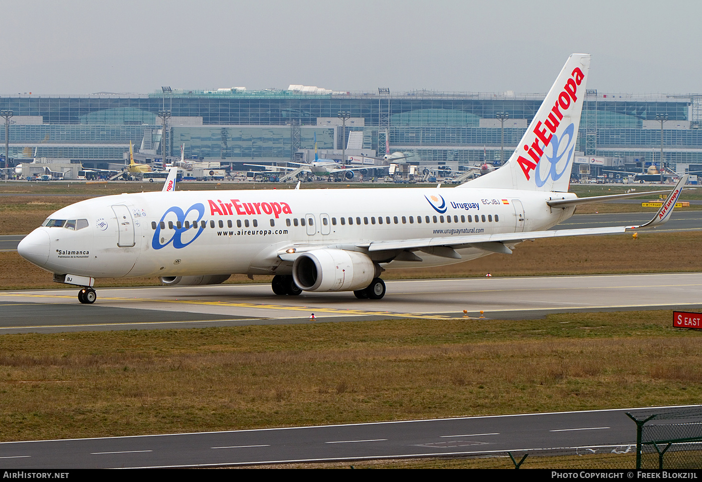 Aircraft Photo of EC-JBJ | Boeing 737-85P | Air Europa | AirHistory.net #365125