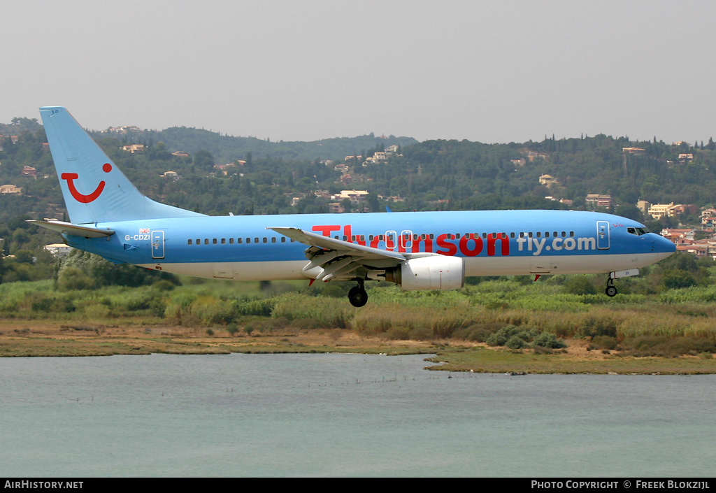 Aircraft Photo of G-CDZI | Boeing 737-804 | Thomsonfly | AirHistory.net #365137