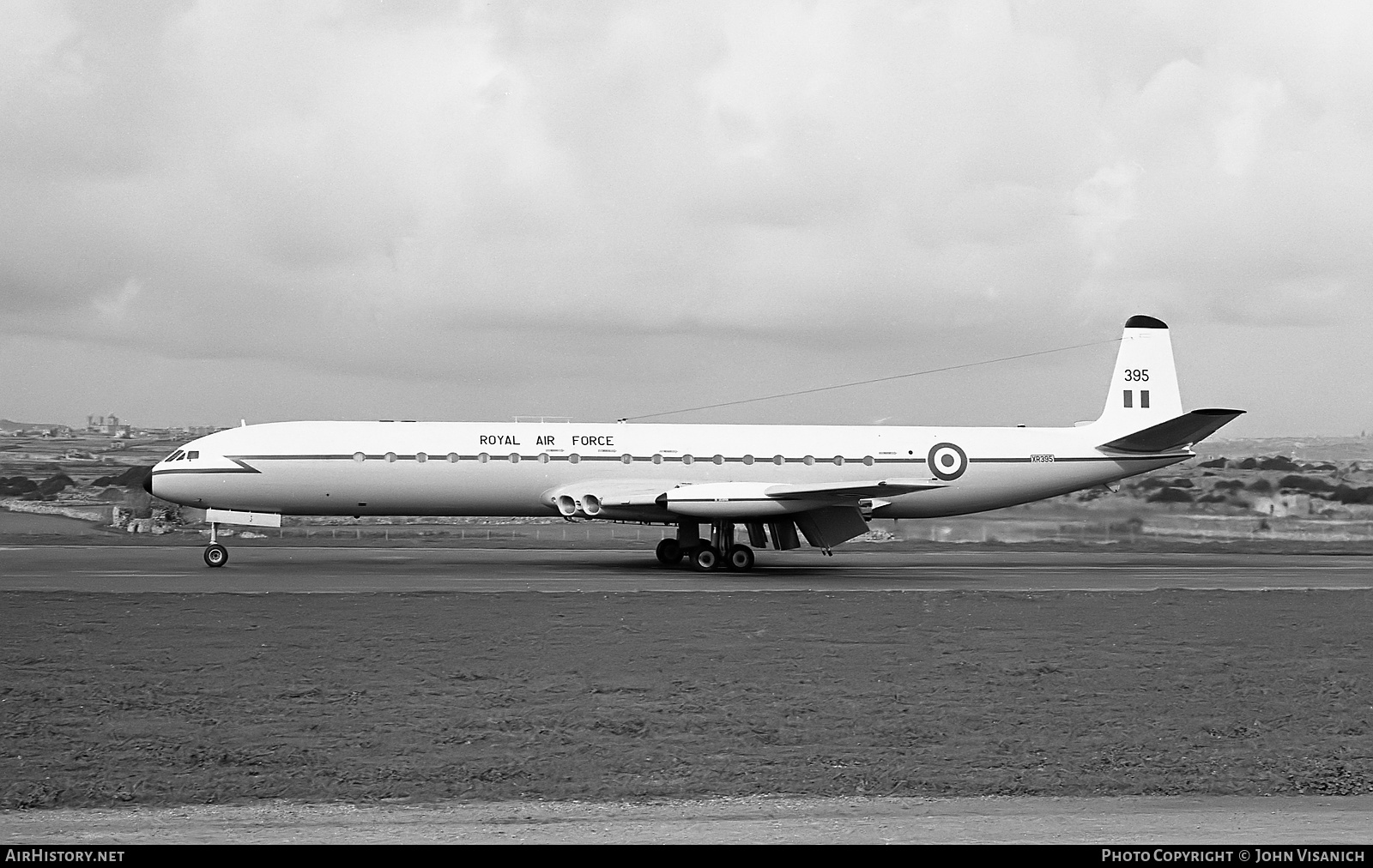 Aircraft Photo of XR395 | De Havilland D.H. 106 Comet C.4 | UK - Air Force | AirHistory.net #365164