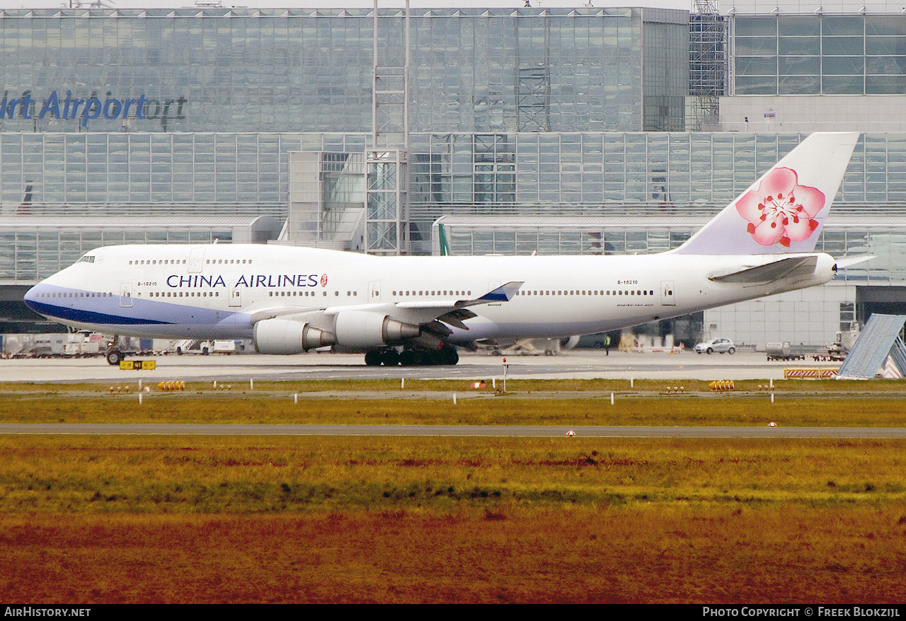 Aircraft Photo of B-18210 | Boeing 747-409 | China Airlines | AirHistory.net #365170