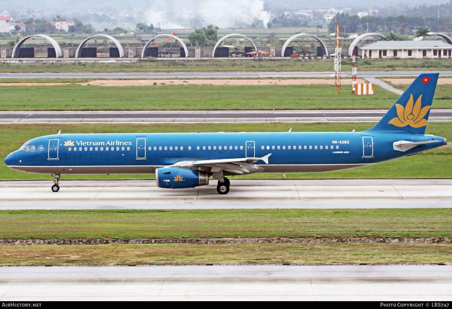 Aircraft Photo of VN-A362 | Airbus A321-231 | Vietnam Airlines | AirHistory.net #365208