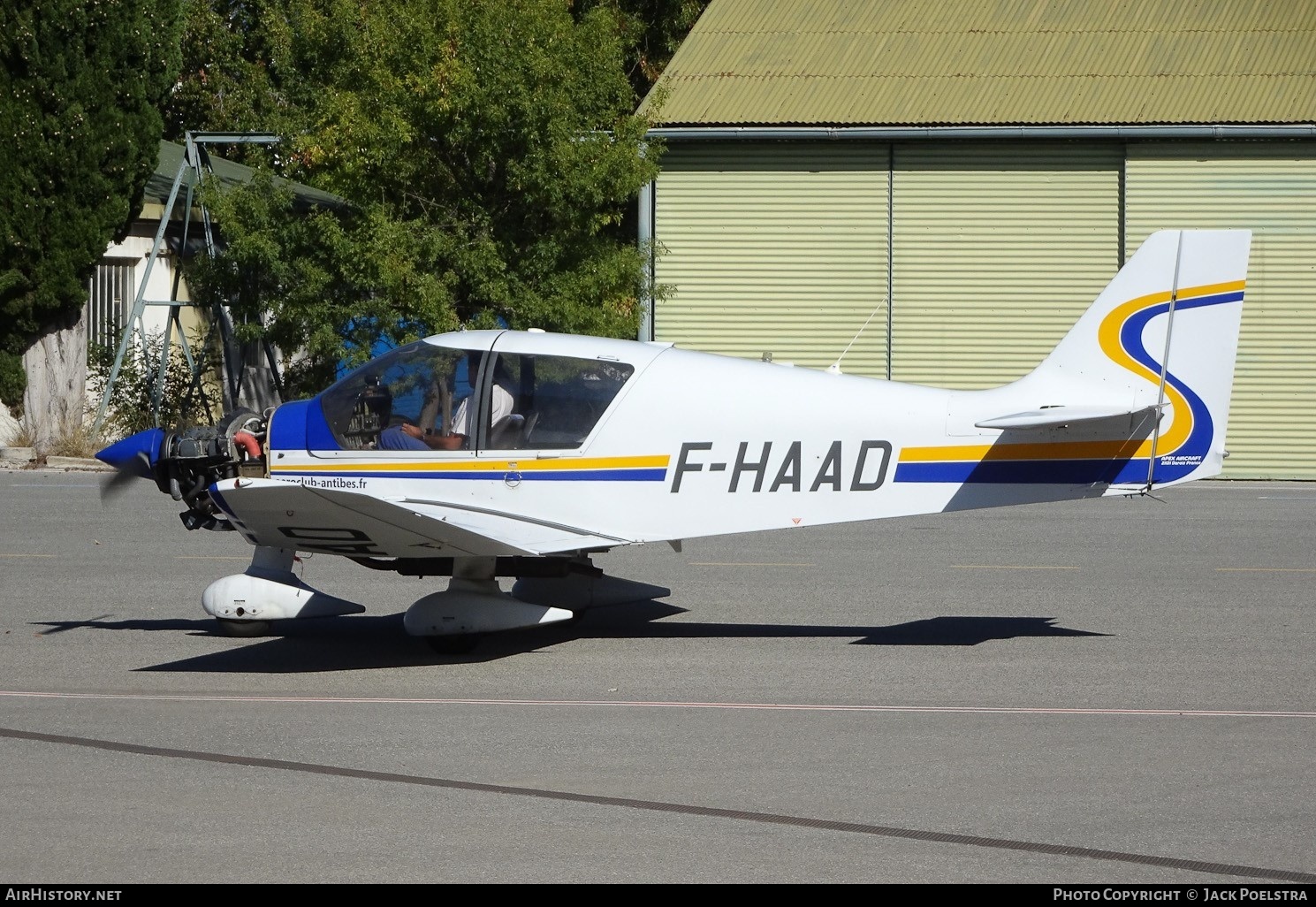 Aircraft Photo of F-HAAD | Robin DR-400-108 Dauphin 2+2 | Aeroclub Antibes | AirHistory.net #365214