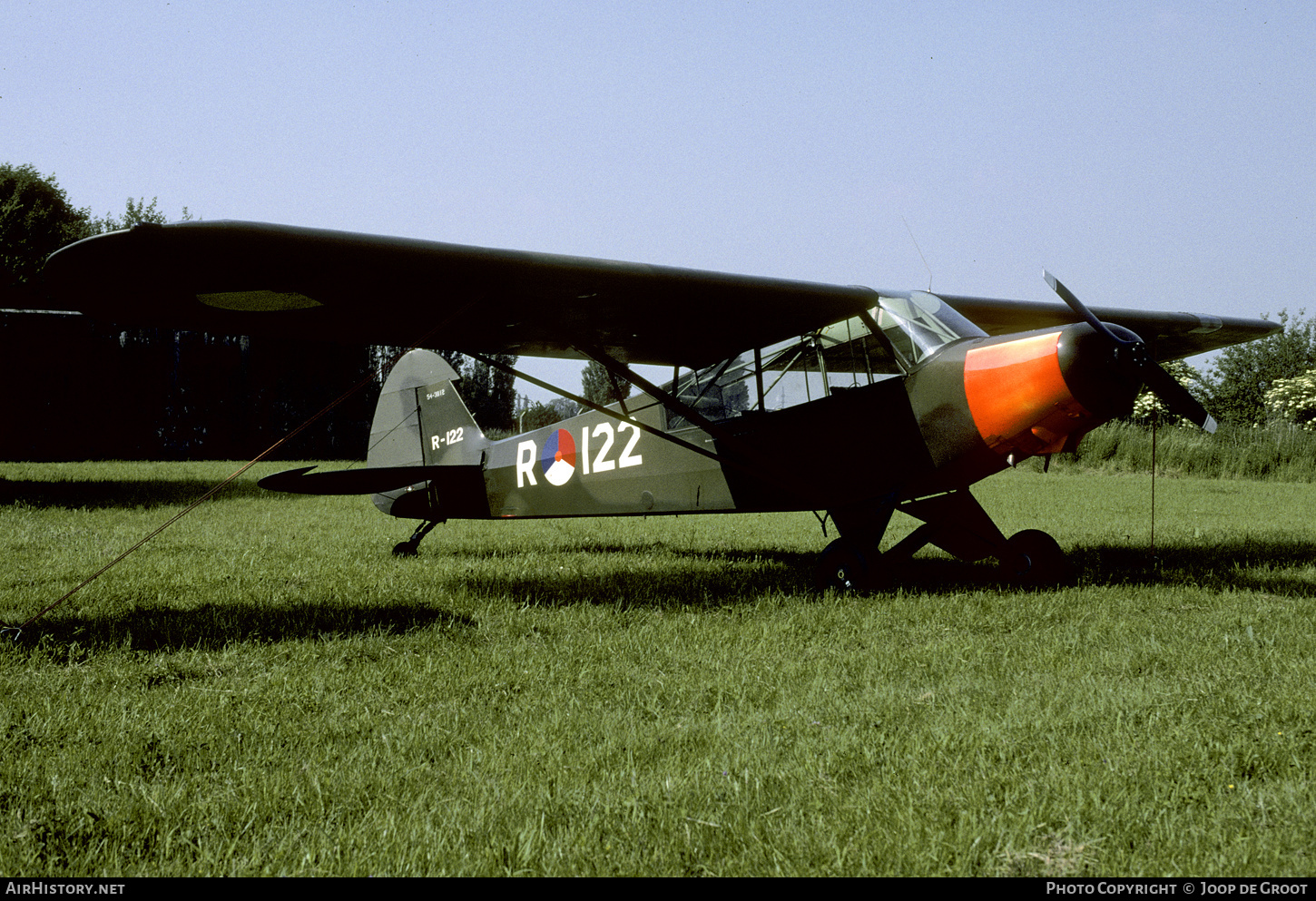 Aircraft Photo of PH-PPW / R-122 | Piper L-21B Super Cub | Koninklijke Luchtmacht Historische Vlucht | Netherlands - Air Force | AirHistory.net #365238