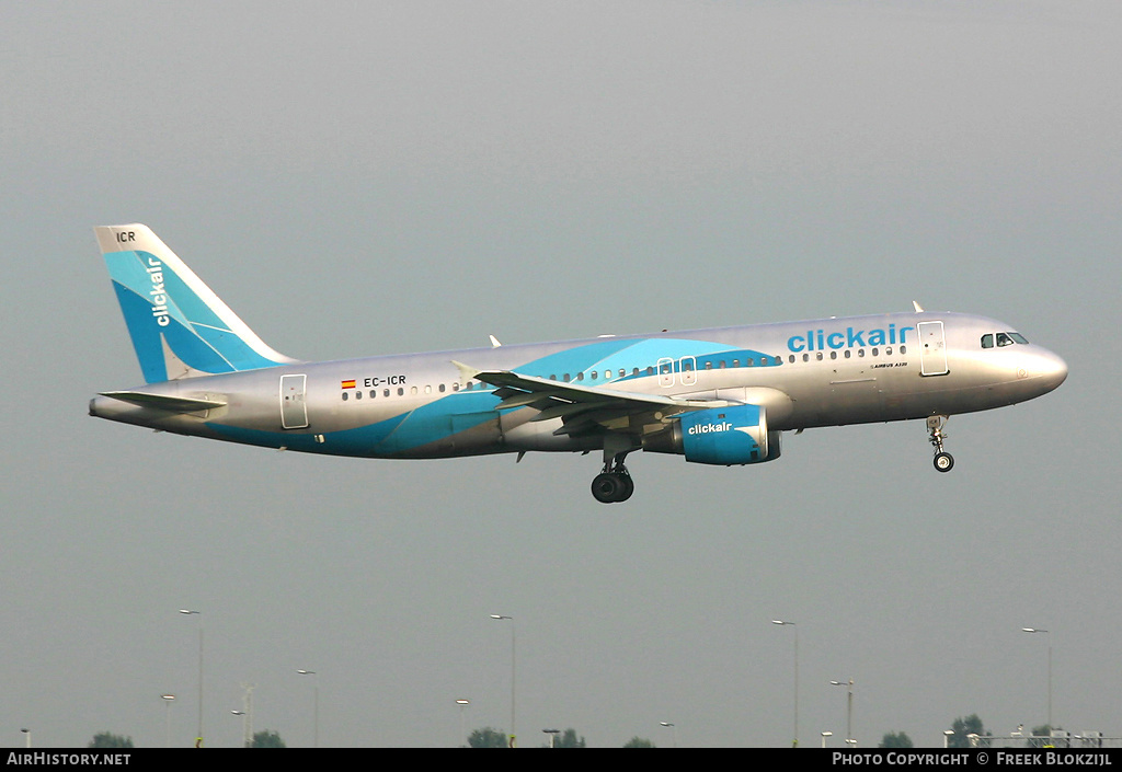 Aircraft Photo of EC-ICR | Airbus A320-211 | Clickair | AirHistory.net #365320