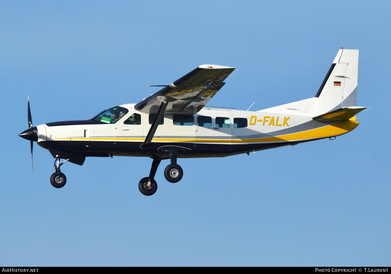 Aircraft Photo of D-FALK | Cessna 208 Caravan I | Businesswings | AirHistory.net #365496