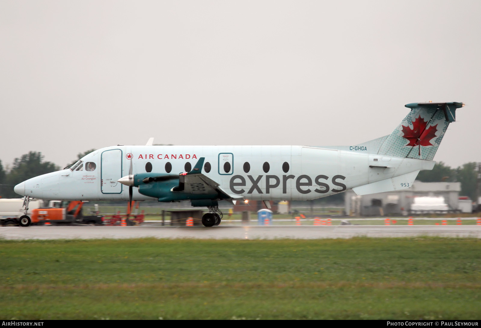 Aircraft Photo of C-GHGA | Raytheon 1900D | Air Canada Express | AirHistory.net #365502