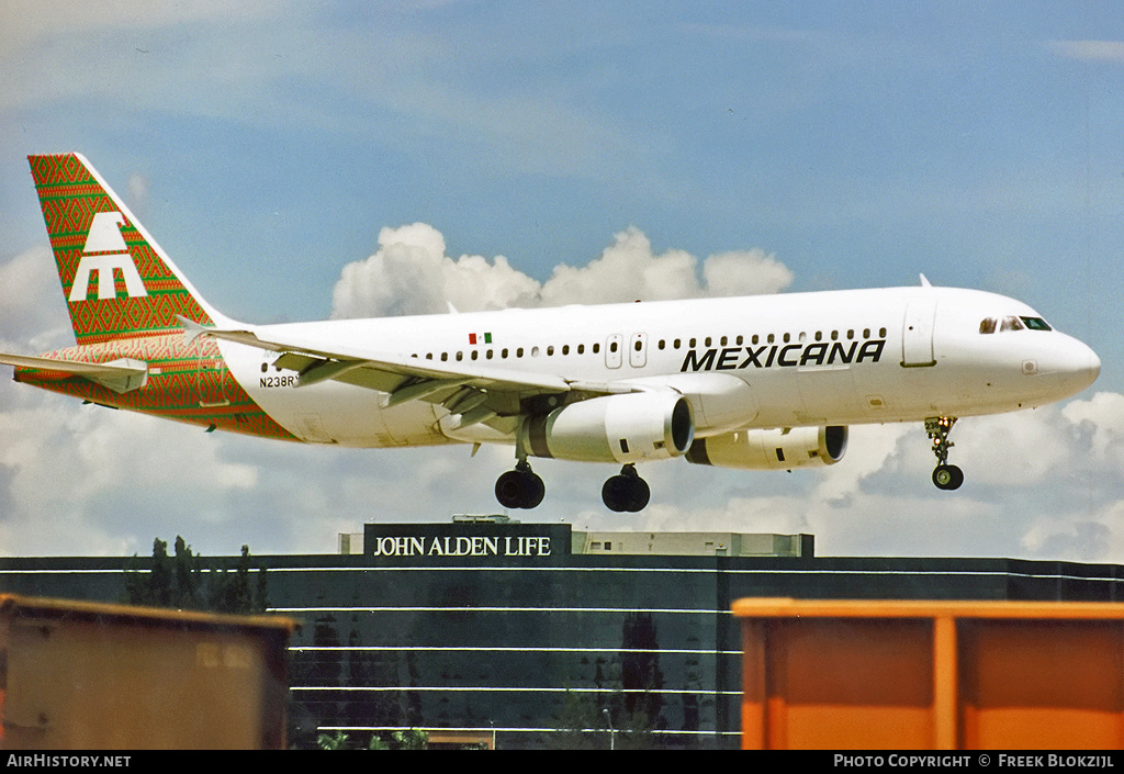 Aircraft Photo of N238RX | Airbus A320-231 | Mexicana | AirHistory.net #365555