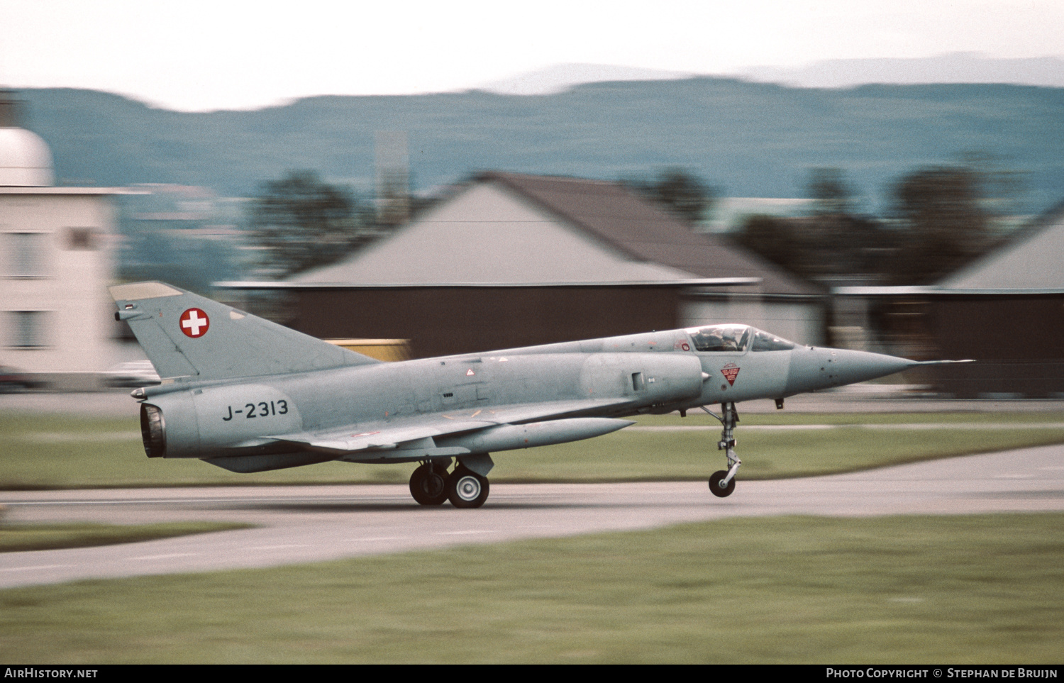 Aircraft Photo of J-2313 | Dassault Mirage IIIS | Switzerland - Air Force | AirHistory.net #365572