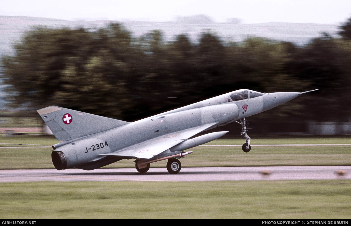 Aircraft Photo of J-2304 | Dassault Mirage IIIS | Switzerland - Air Force | AirHistory.net #365578