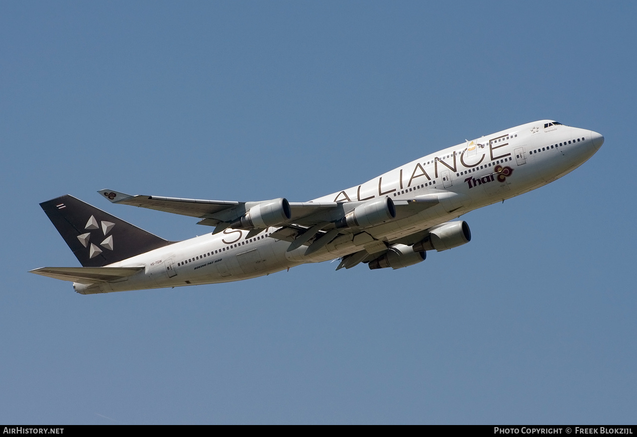 Aircraft Photo of HS-TGW | Boeing 747-4D7 | Thai Airways International | AirHistory.net #365617