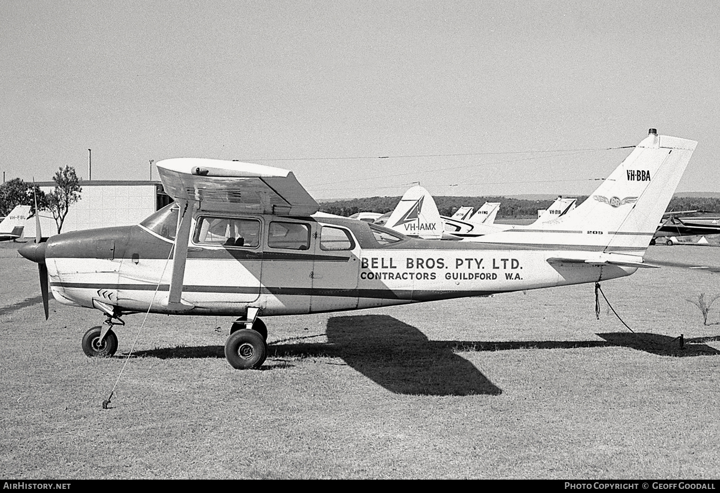Aircraft Photo of VH-BBA | Cessna 210-5 | Bell Bros. Contractors | AirHistory.net #365664