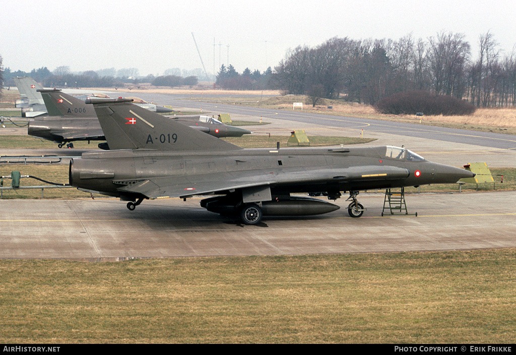 Aircraft Photo of A-019 | Saab F-35 Draken | Denmark - Air Force | AirHistory.net #365665