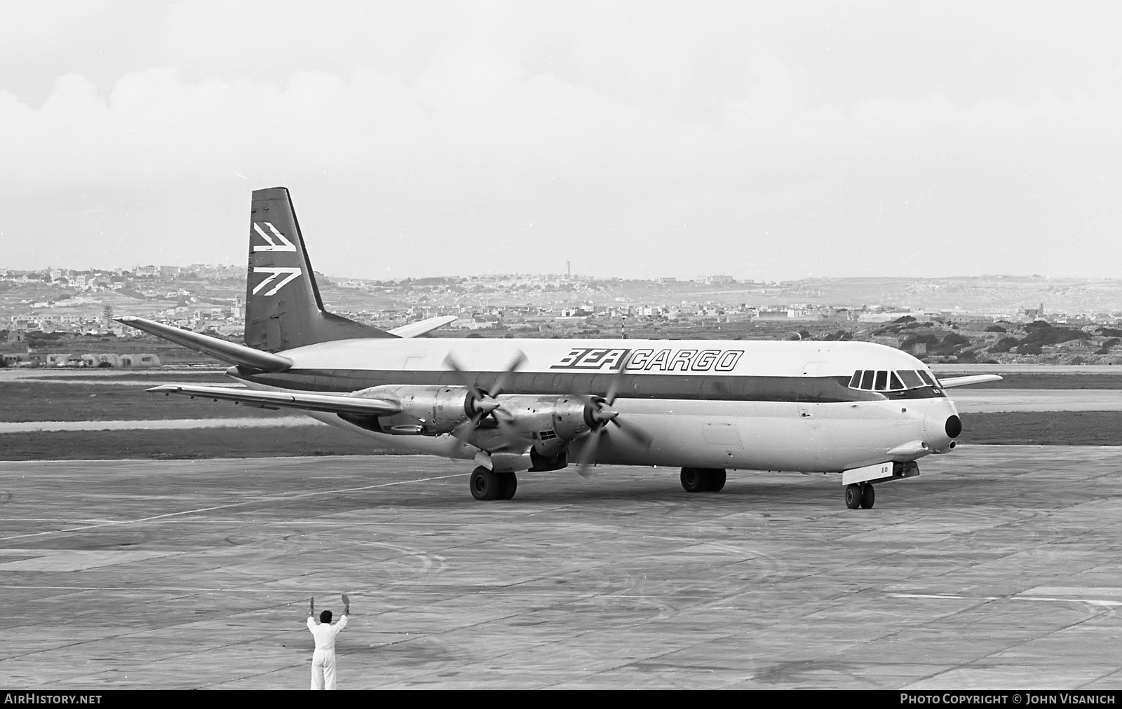 Aircraft Photo of G-APEO | Vickers 953C Merchantman | BEA Cargo - British European Airways | AirHistory.net #365709