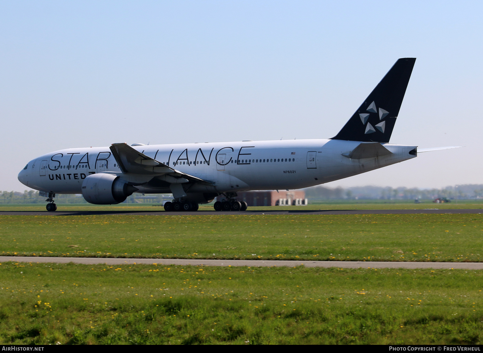 Aircraft Photo of N76021 | Boeing 777-224/ER | United Airlines | AirHistory.net #365720