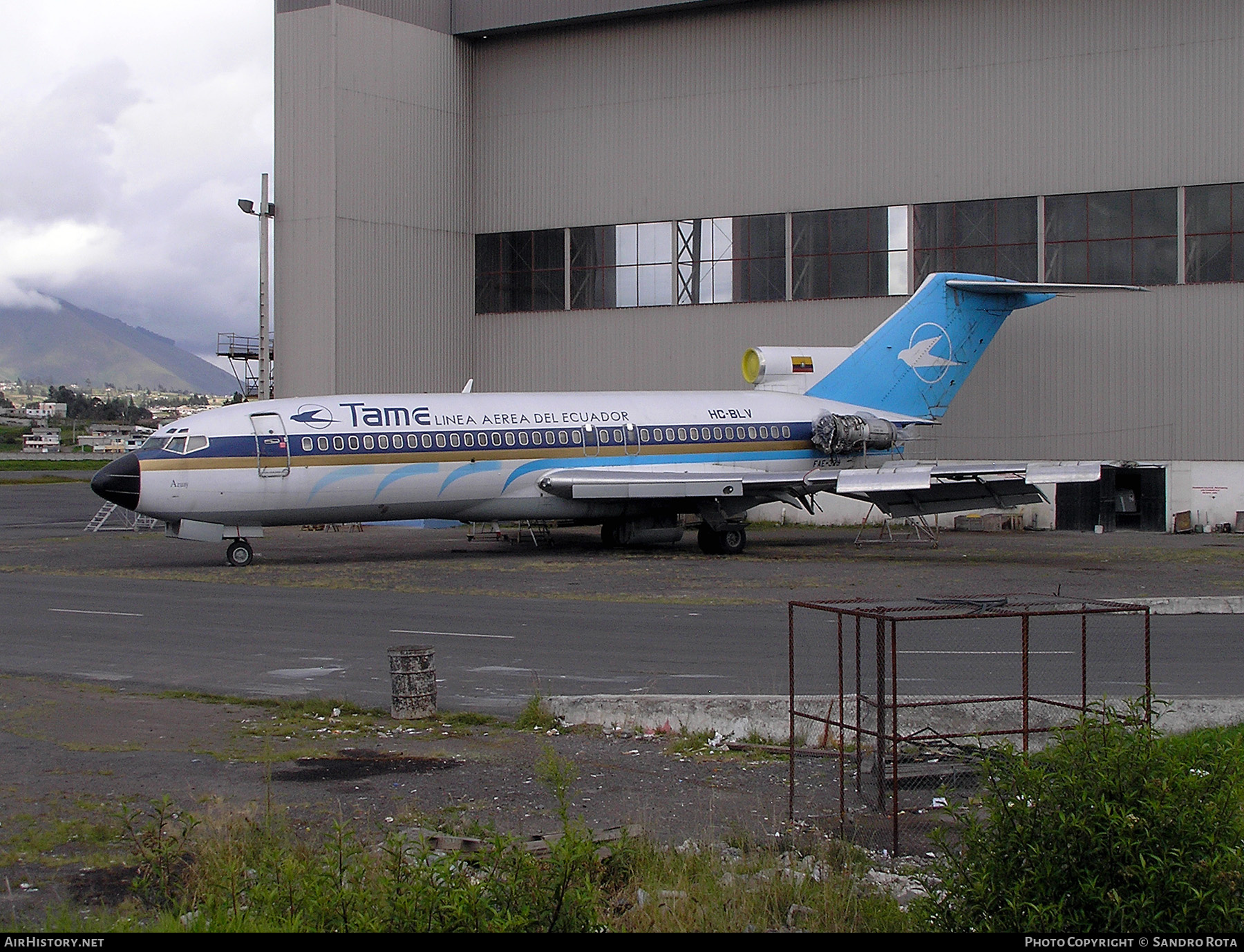 Aircraft Photo of HC-BLV / FAE-328 | Boeing 727-17 | TAME Línea Aérea del Ecuador | AirHistory.net #365730